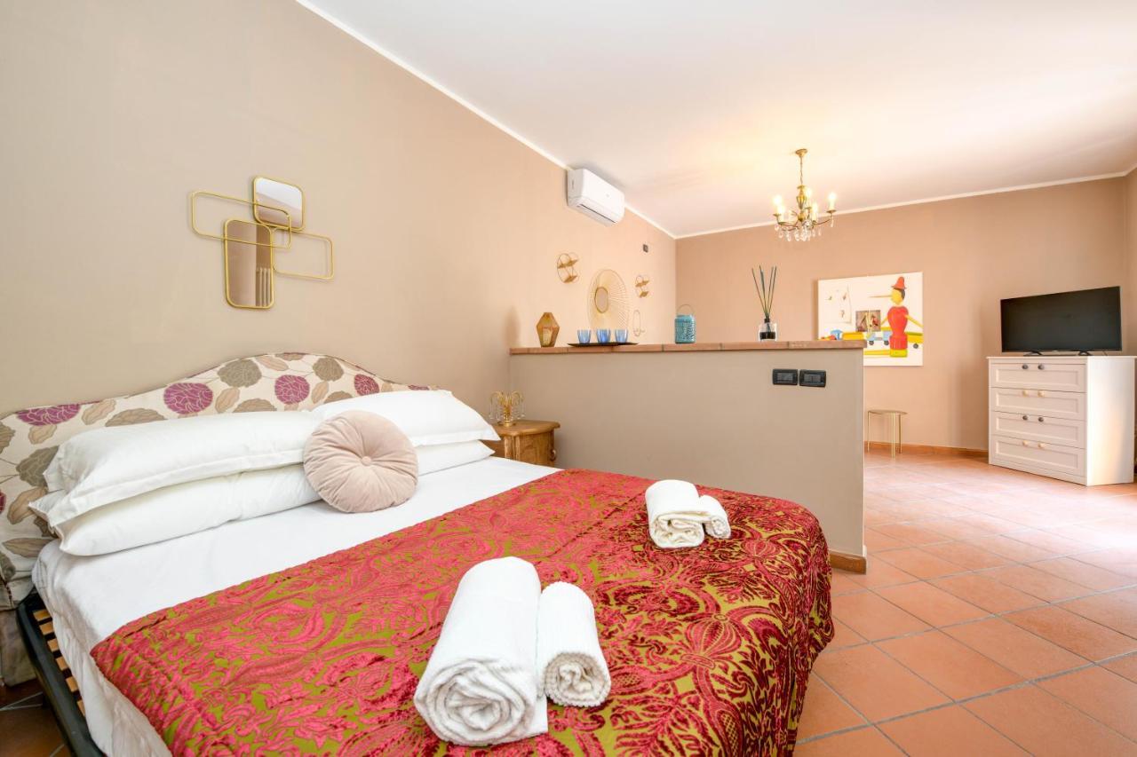 Prestige Rooms Сирмионе Екстериор снимка