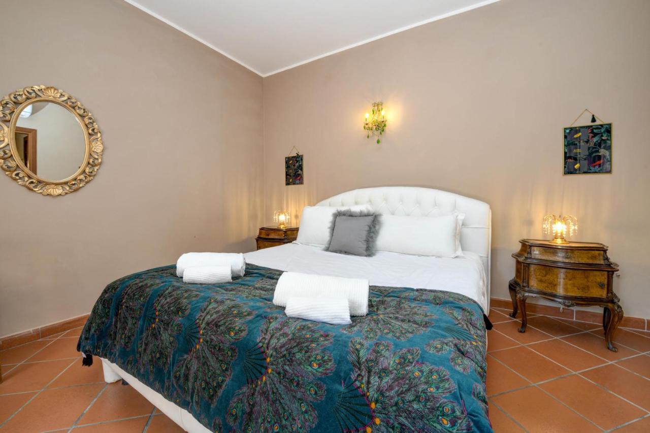Prestige Rooms Сирмионе Екстериор снимка